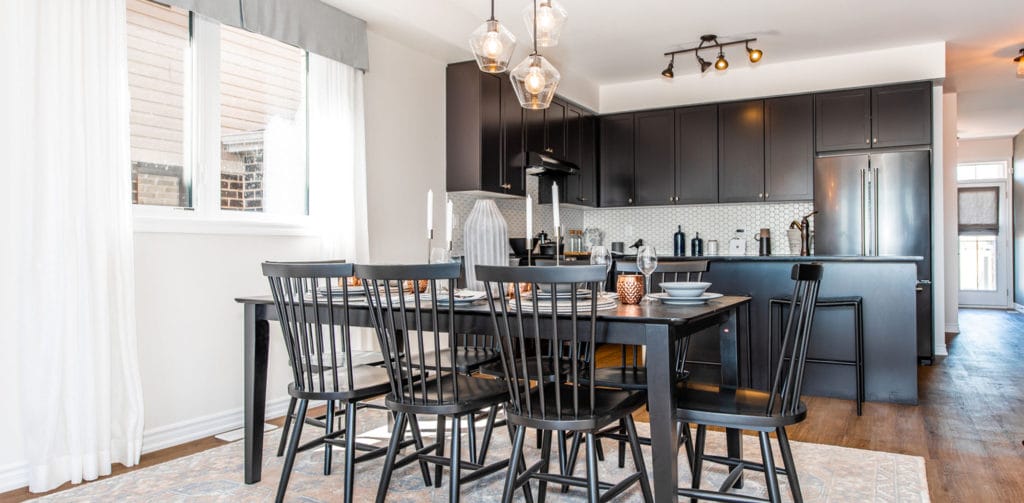 <h3>1. Bungalows Are Great for Kid-Friendly Living or Easy Accessibility</h3>“>
                                                </div>
                <div class=