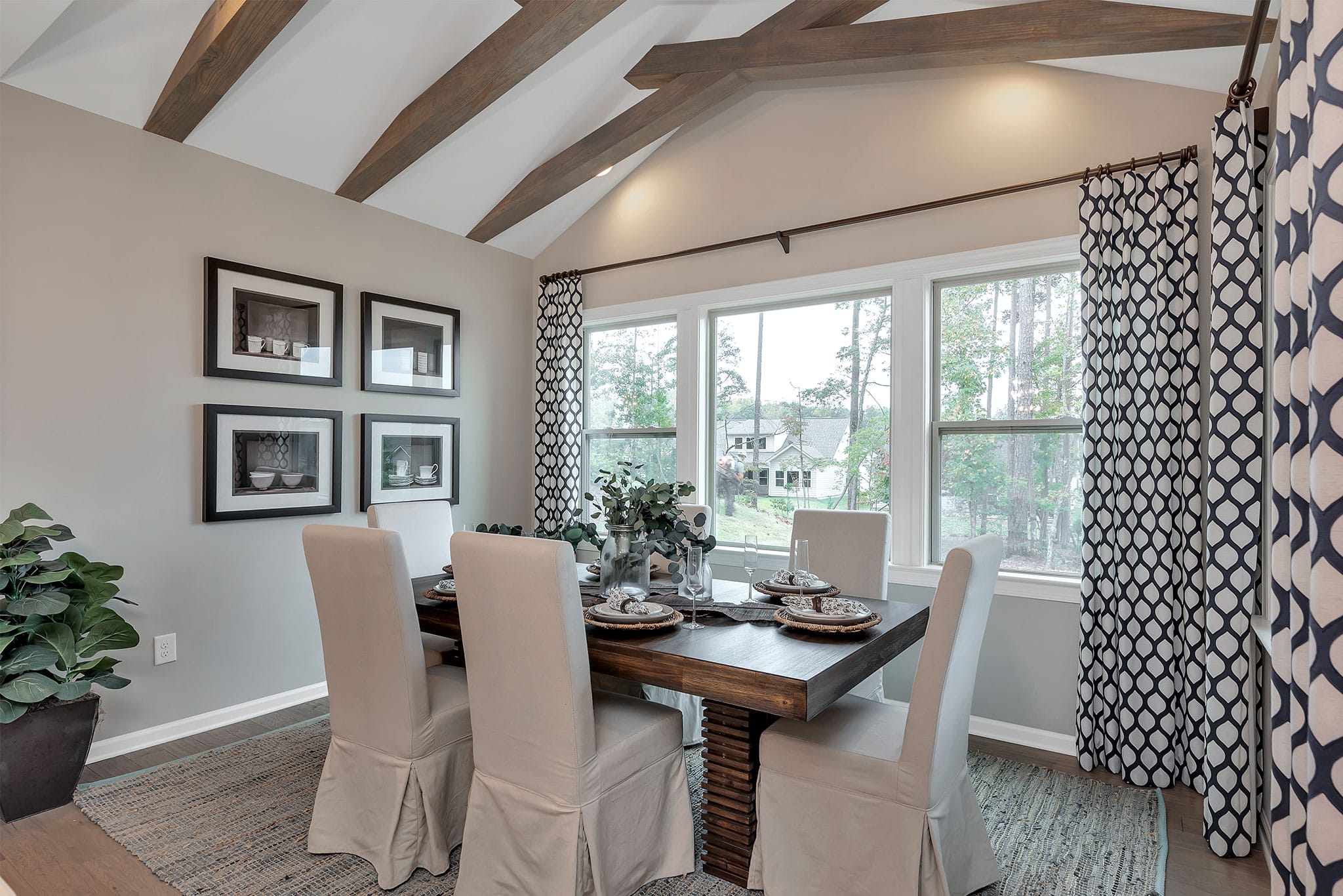 <h3>2. Their Open-Concept Designs are Highly Desirable</h3>“>
                                                </div>
                <div class=