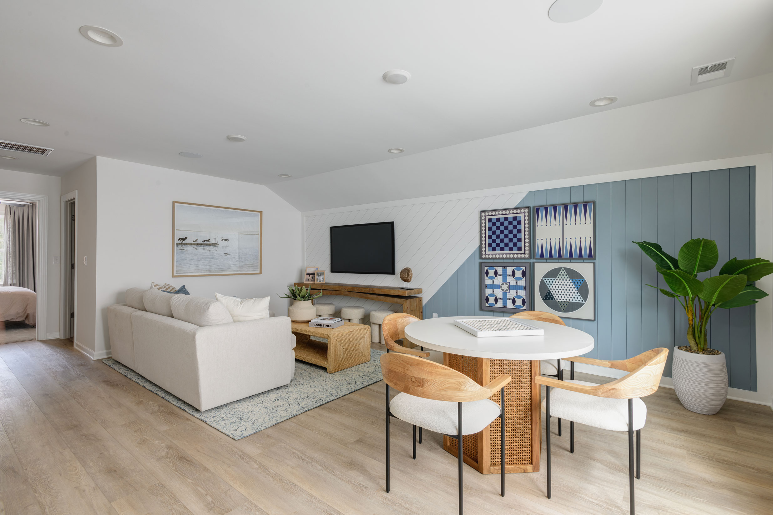 CAR-Abberly-Sunrise-PRO-highres-Loft