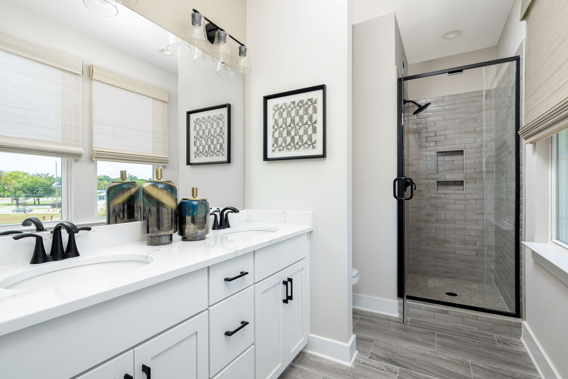 CAR-Equinox-pro-Cambria-plan-premier-bath