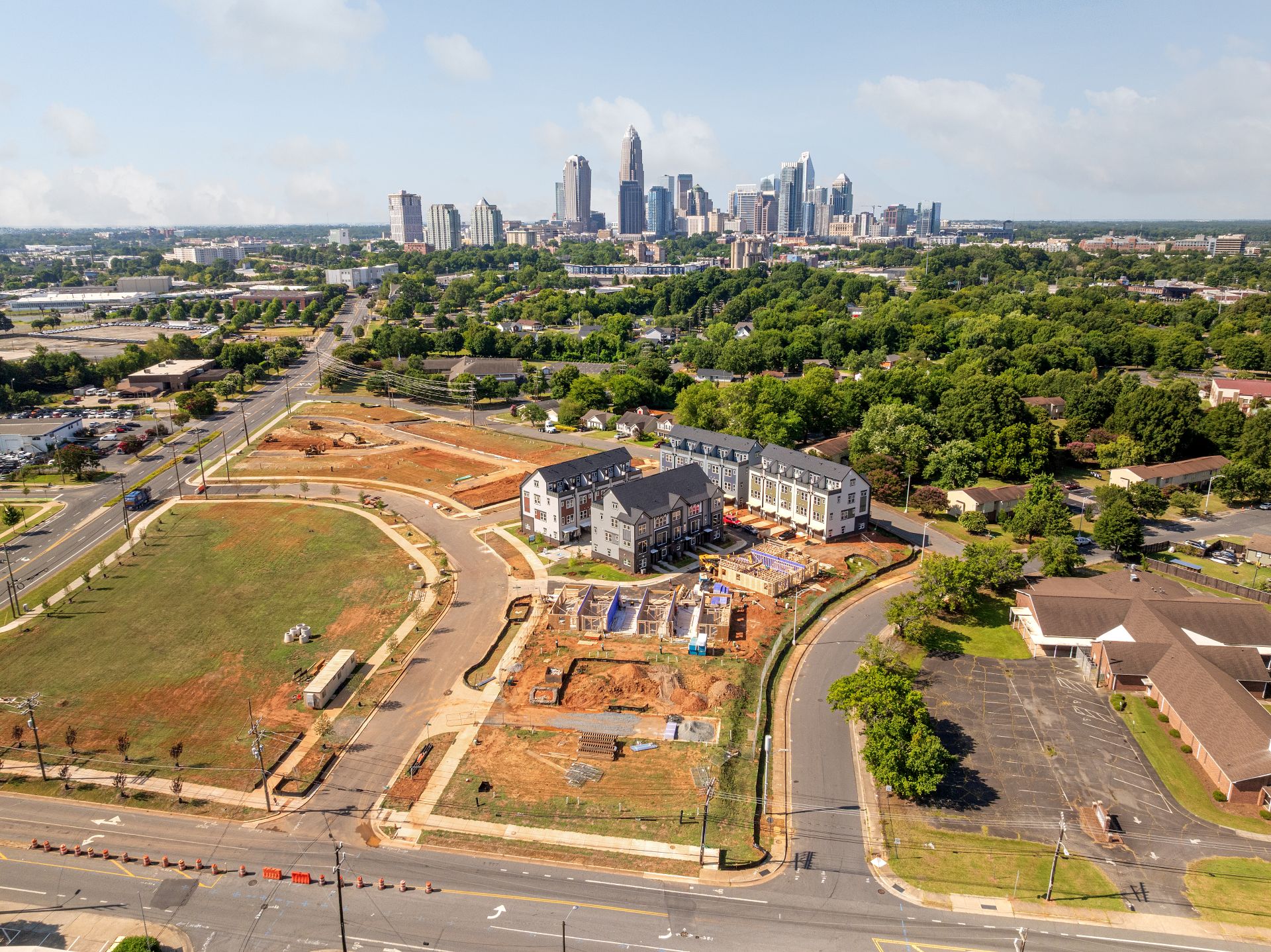 CAR-Equinox-pro-drone-d-1920x1438