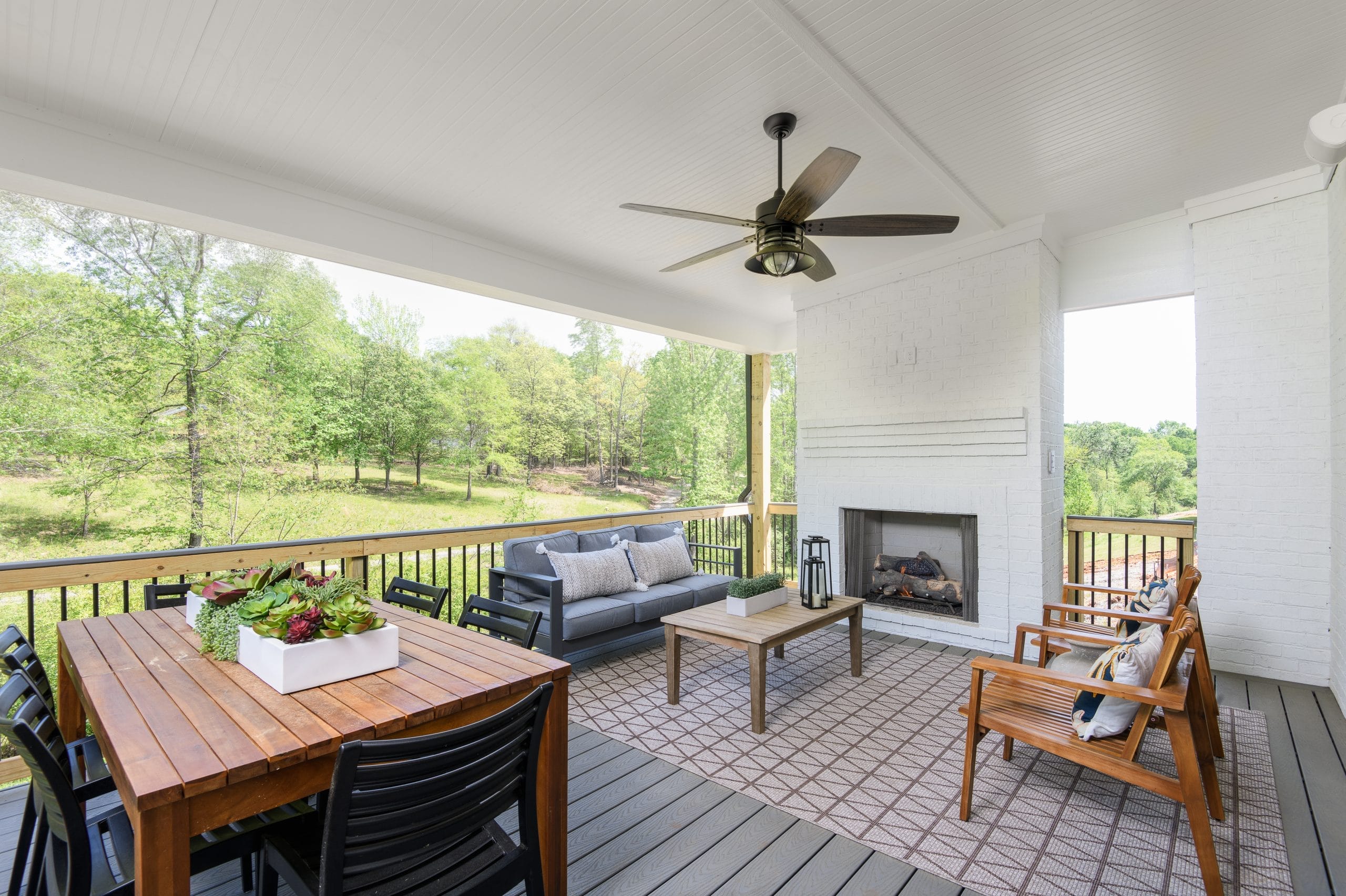 CAR_RiverReserve_Alpine_Covered Porch-opt