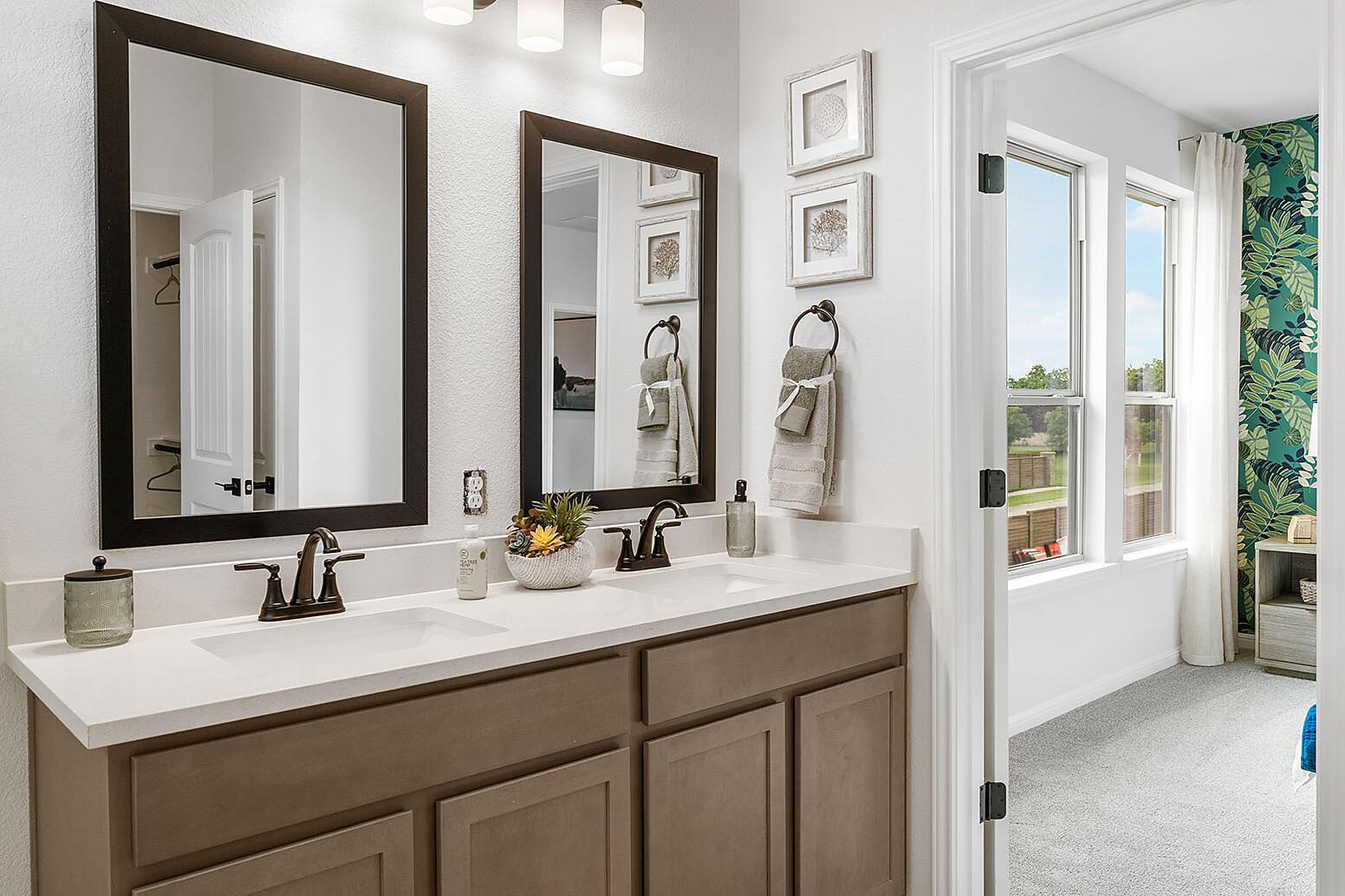 -home-empirecas-public_html-uploads-images-homes-45799-dsc05487