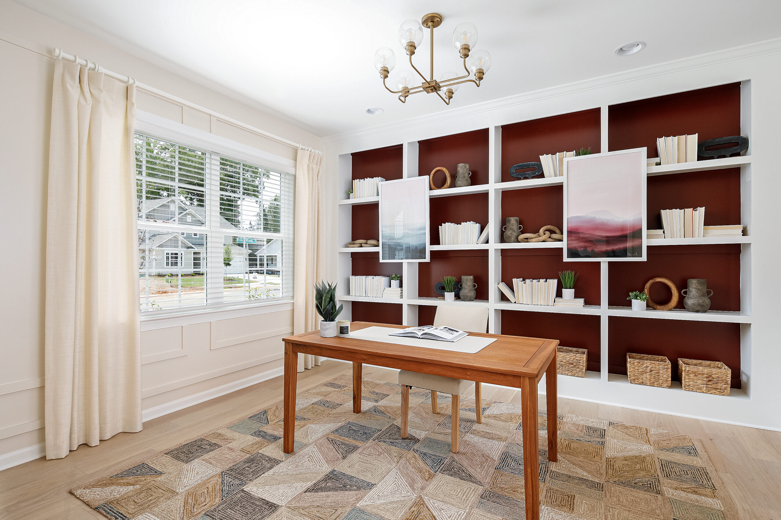 CAR-KEN-HAMILTON MODEL- Flex Room