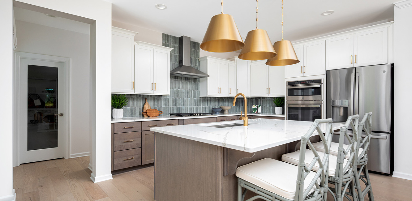 1332x650_0005_CAR-CAL0103-Delaney-Kitchen-CalicoRidge